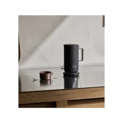 Aarke - Bouilloire AAA1241 - Acier inoxydable noir mat - Double paroi - Temperature reglable 40 a 100 degres