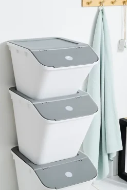 Boîte de rangement 37 L empilable SmartStore Collect Stack It Orthex P.55 cm blanc et gris