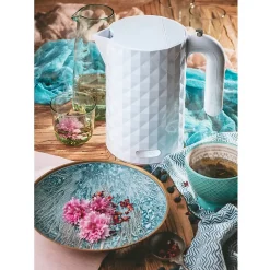 Bouilloire électrique Blanche 1,7 L - 2200W - Protection contre l'ébullition à sec - Camry CR 1269W