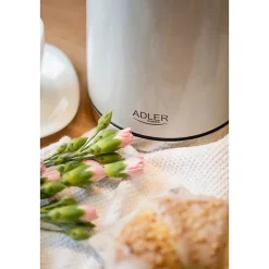 Bouilloire électrique moderne Adler AD 1347W de 1,7 litre - en Métal, coloris Blanc