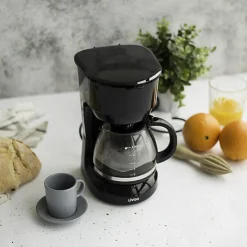 Cafetière électrique noire 6 tasses