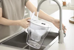 Carafe d'eau filtrante Brita Marella blanche + 1 cartouche