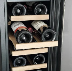 Cave à vin encastrable 20 bouteilles Inox Cooke & Lewis H.87 x L.30 x P.61,5 cm