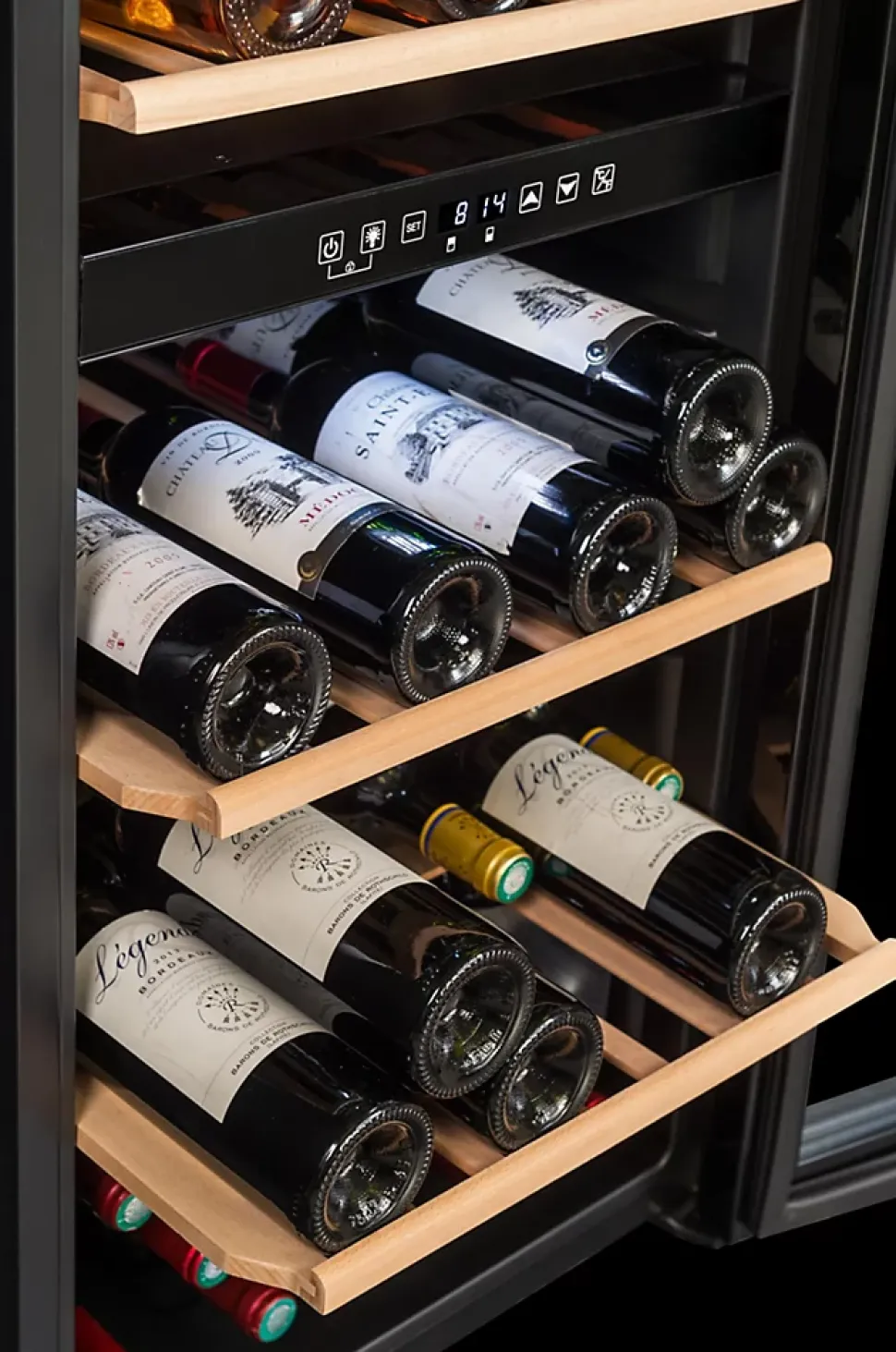 Cave a vin de service - LA SOMMELIERE - SLS90DZ - 91 bouteilles - Porte vitrée réversible - Classe G - 48 x 57,5 x 128,5 cm - Noir