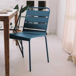 Chaise en métal bleu pacific Palavas Oviala