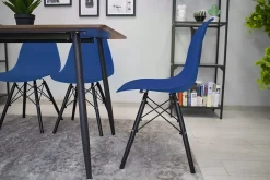 Chaise Valora OSAKA bleue et noire, pieds ergonomiques pour salon