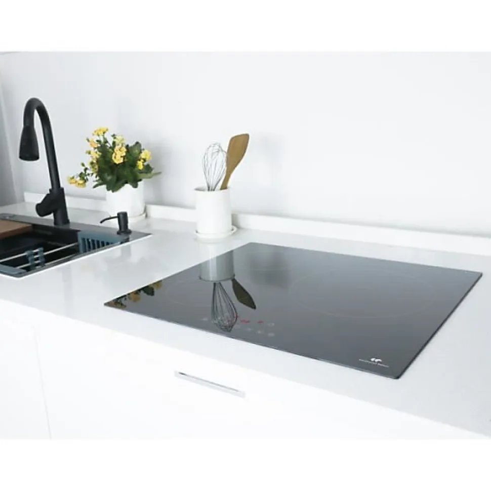 CONTINENTAL EDISON Table induction CETI3B28 3 zones, 6600W - 3 boosters - 3 minuteurs - noir