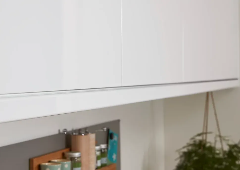 Corniche et bandeau cache-lumière GoodHome Stevia et Garcinia Blanc H. 35 mm x l. 2.4 m x Ep. 59.5 mm