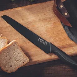 Couteau à pain dentelé Nirosta Black Edition