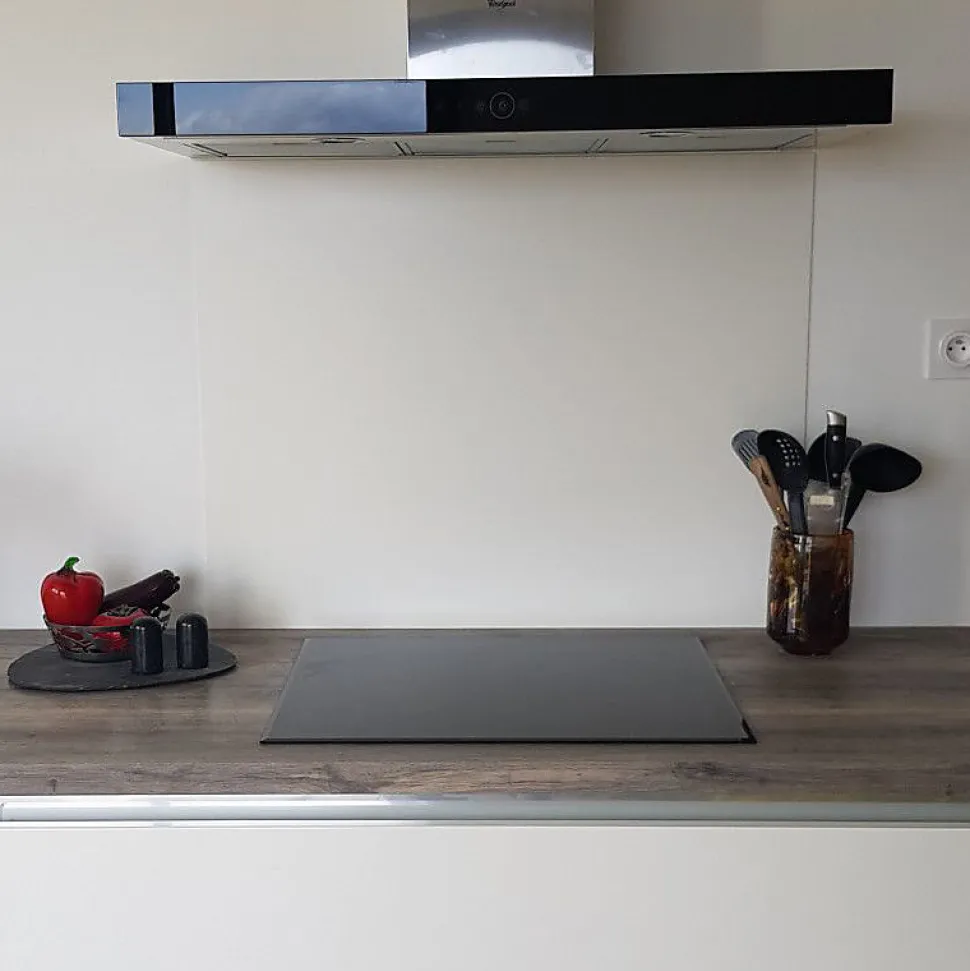 Crédence - Fond de hotte - Aluminium Blanc RAL 9010 sat - H55cm x L90cm