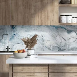 Crédence de cuisine effet marbre bleu lagon IDPanneaux L. 255 x H. 60 cm