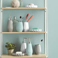 Distributeur de savon bleu pastel en céramique soft touch Facette