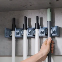 Emuca Porte balay et Porte Mops, avec 5 crochets et 4 trous, Plastique, Gris