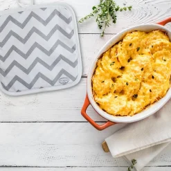 Ensemble de 2 Maniques de cuisine Dr Oetker