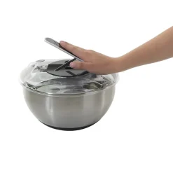 Essoreuse a salade avec bocal gradué en inox