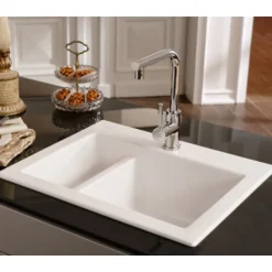 Evier 1 cuve et demi VILLEROY ET BOCH Subway 60 XM 62 x 51 cm sans egouttoir Blanc CeramicPlus avec vidage manuel