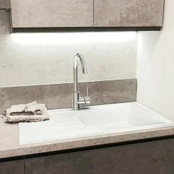 Evier 1 grande cuve 1 égouttoir en résine blanc Essebagno Sierra