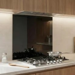 Fond de hotte en verre GoodHome Nashi noir l. 60 cm x H. 70 cm x Ép. 5 mm