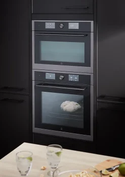 Four multifonction combiné micro-ondes 8 fonctions GoodHome GHCOM50, noir