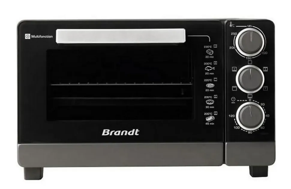 Four posable 21l 1380w Brandt FC215MB