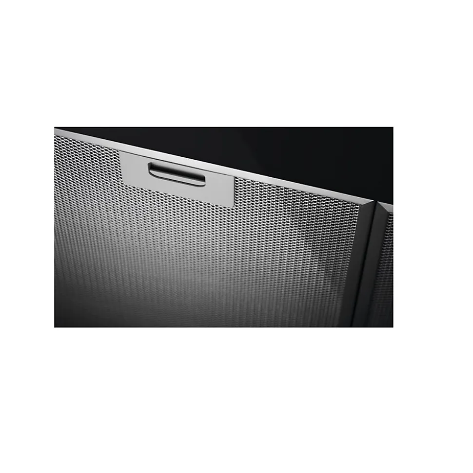 Hotte décorative 90cm 67db 535m3/h noir Electrolux LFV339K