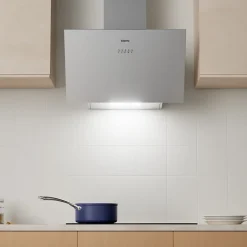 Hotte inclinée 60cm 650m3/h 3 vitesses évacuation ou recyclage inox Ciarra CD6762AS