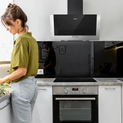 Hotte inclinée 60cm murale 350m3h 3 vitesses évacuation ou recyclage classe a++ noir Ciarra 736CBK60