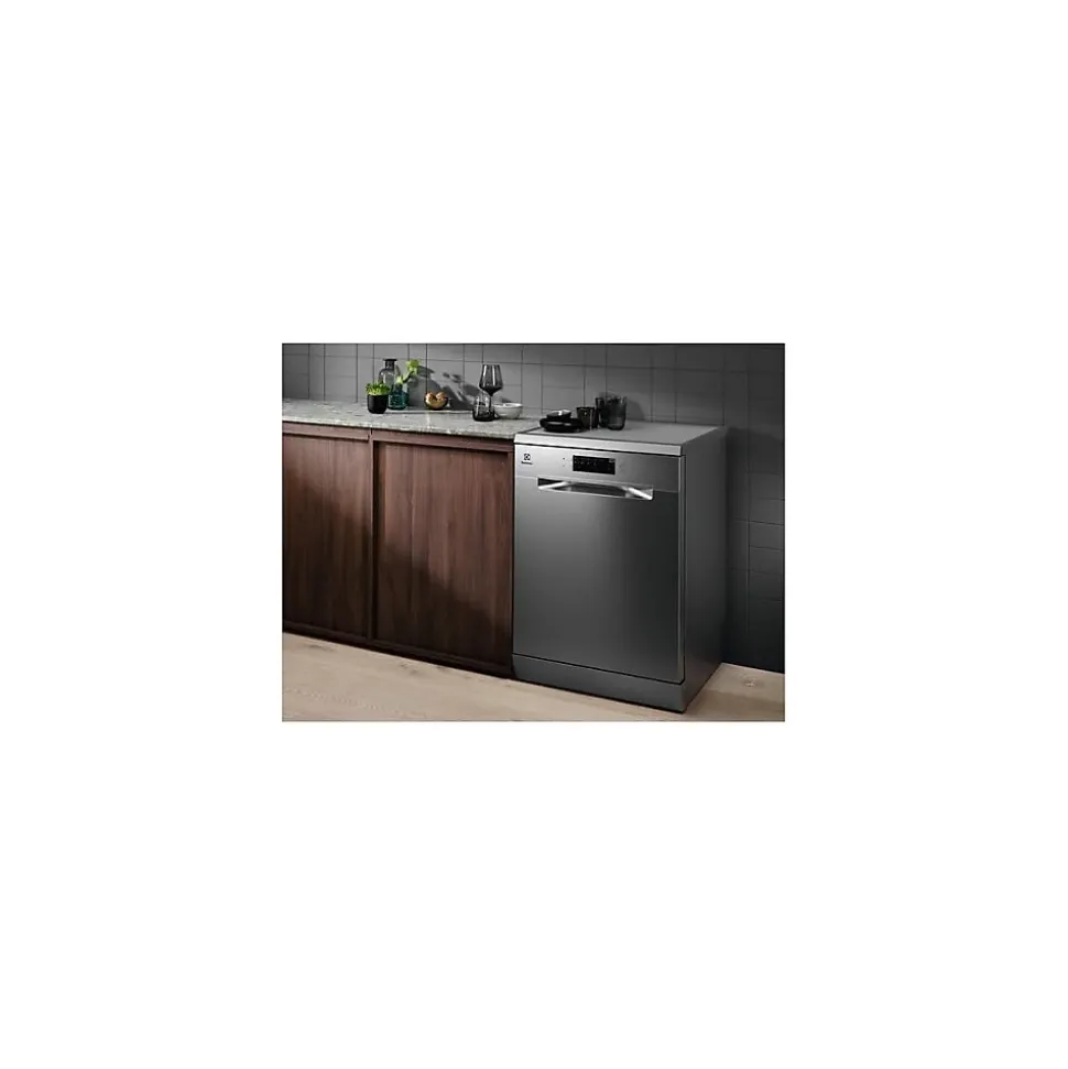 Lave-vaisselle 60cm 13 couverts 46db Electrolux ESA47205SX série 300 airdry