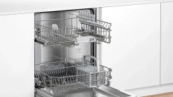 Lave-vaisselle encastrable 12 couverts Bosch SMV26AX01F L. 60 cm blanc