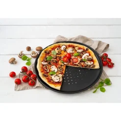 Lot de 2 plaques à pizza à fond perforé 32 cm Zenker Spécial Countries