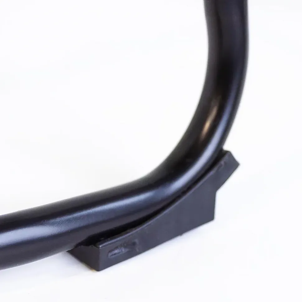 Lot de 2 tabourets de bar en métal et plastique noir 48,5 x 47 x 82 cm