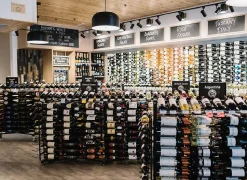 Meuble Range Bouteille Caviste. Îlot de vente 1.14m. Kit de Supports pour 360 bouteilles. Nickel brossé avec 1 extension