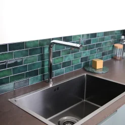Mitigeur de cuisine argenté avec douchette Essebagno Magic