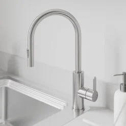 Mitigeur de cuisine avec douchette effet inox brossé GoodHome Zanthe