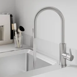 Mitigeur de cuisine avec douchette effet inox brossé GoodHome Zanthe