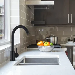 Mitigeur de Cuisine Noir Robinet de Cuisine 360 degrés Rotatif Robinet Mitigeur d'évier en Acier Inox Noir Mat