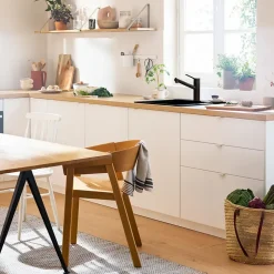 Mitigeur de cuisine noir mat Hansgrohe Zesis M33 H. 214mm