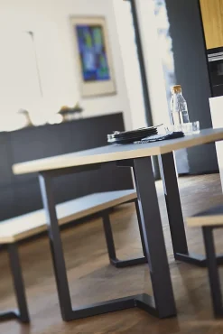 Pied de table triangle Mottez en acier noir H. 71 cm