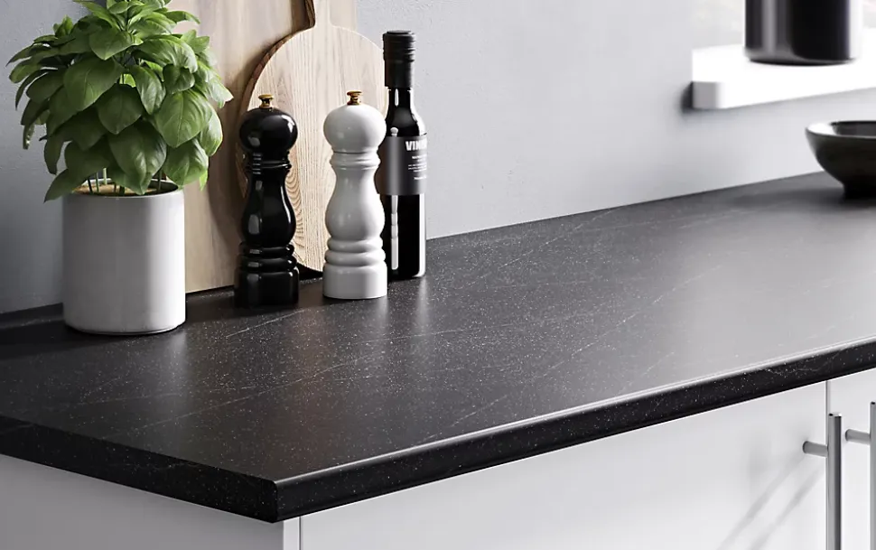 Plan de travail aggloméré aspect pierre foncée GoodHome OPP L.180 x l.62 x Ép.2,8 cm