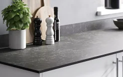 Plan de travail compact 1 face aspect céramique / 1 face aspect minéral GoodHome Nepeta L.300 x l.62 x Ép.1,2 cm