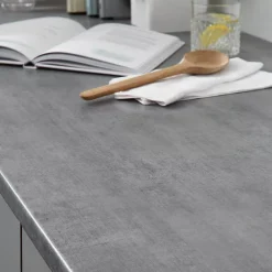 Plan de travail stratifié effet pierre claire L.246 x l.63,5 x Ép.2,8 cm 1er prix