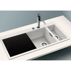 Planche à découper Schock en verre noir AMELIA