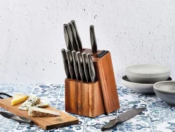 Planche à pain en bois d'acacia STINE - 39 x 13cm