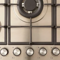 Plaque de cuisson gaz 5 foyers Cooke & Lewis coloris inox l.75 x P.51 x H.8,5 cm