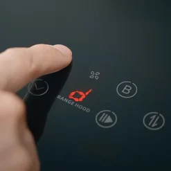 Plaque de cuisson induction avec Hotte Intégrée L59cm 7000W 500m3h 4 Foyers Booster Recyclage Evacuation Ciarra