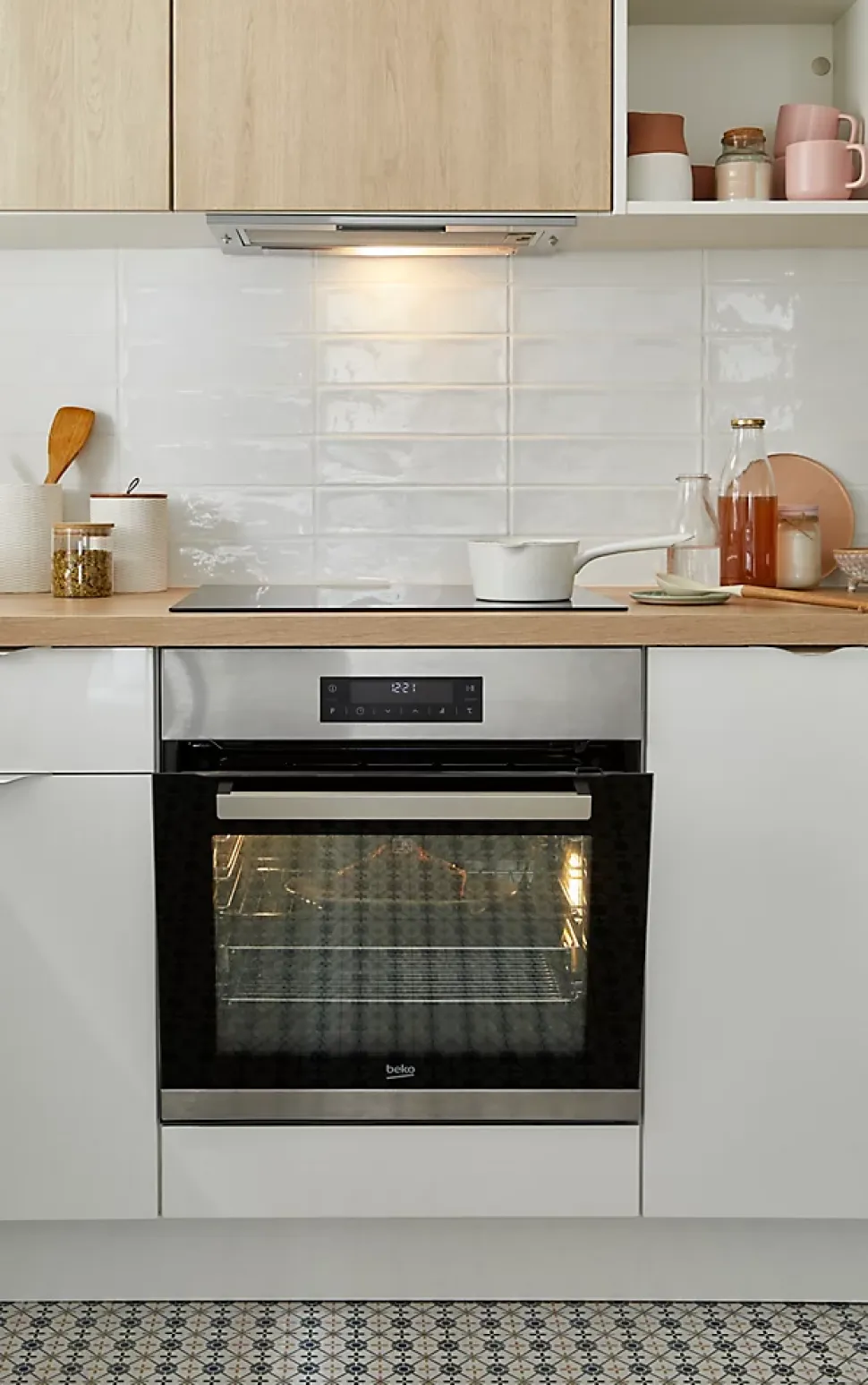 Plaque de cuisson induction 4 foyers Beko coloris noir l.58 x P.51 x H.5,2 cm