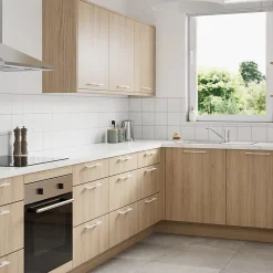 Plinthe de cuisine Elcot effet chêne H.15 x l.240 x ép.1,6 cm GoodHome