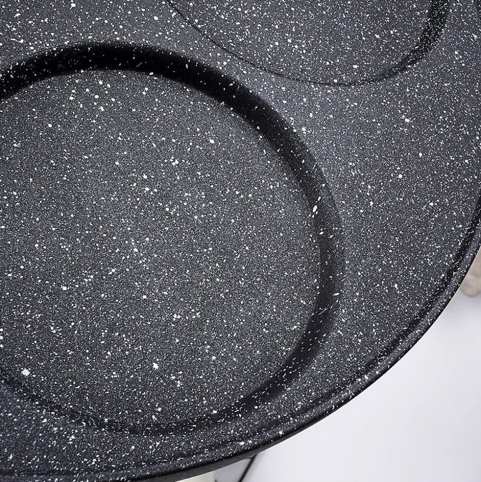 Poele Pour Oeufs en Granit Avec Quatre Trous Black Wood 26 cm