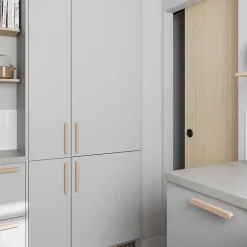 Poignée de meuble de cuisine GoodHome Serrano effet chêne L. 22 cm, 2 pièces