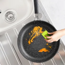 Poêle Granitée Antiadhésive STONER 26 Cm Pour Cuisson Saine Et Facile Pour Cuisiniers Débutants